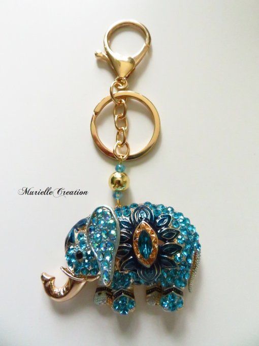 Porte-clés ou bijou de sac éléphant strass bleu turquoise